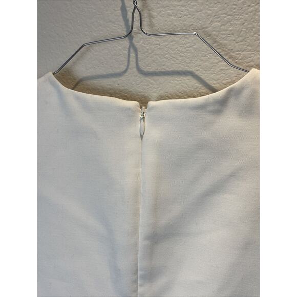 Likely , Off White Short Sleeve Body Short Dress, Size 8 , NWT - Picture 5 of 6